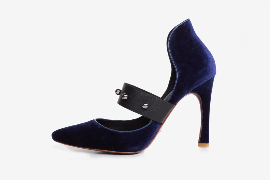 #PopbelaOOTD: Tampil Classy, Ini Rekomendasi Pointed Heels Brand Lokal