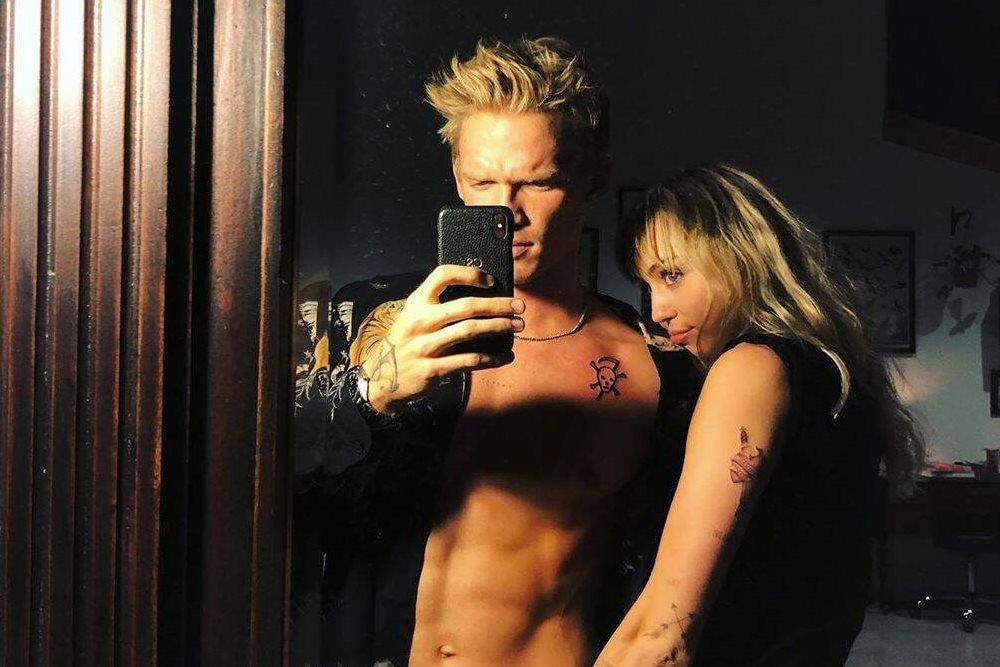 Instagram.com/mileycyrus