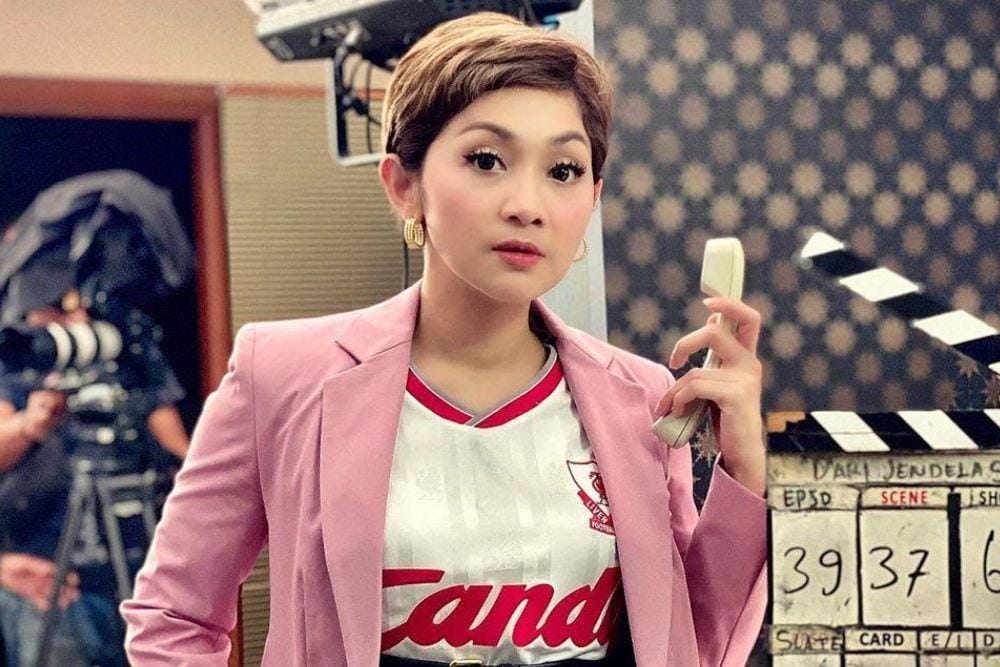 Intip Pesona Windy Wulandari, Mama Hits di Sinetron Dari Jendela SMP