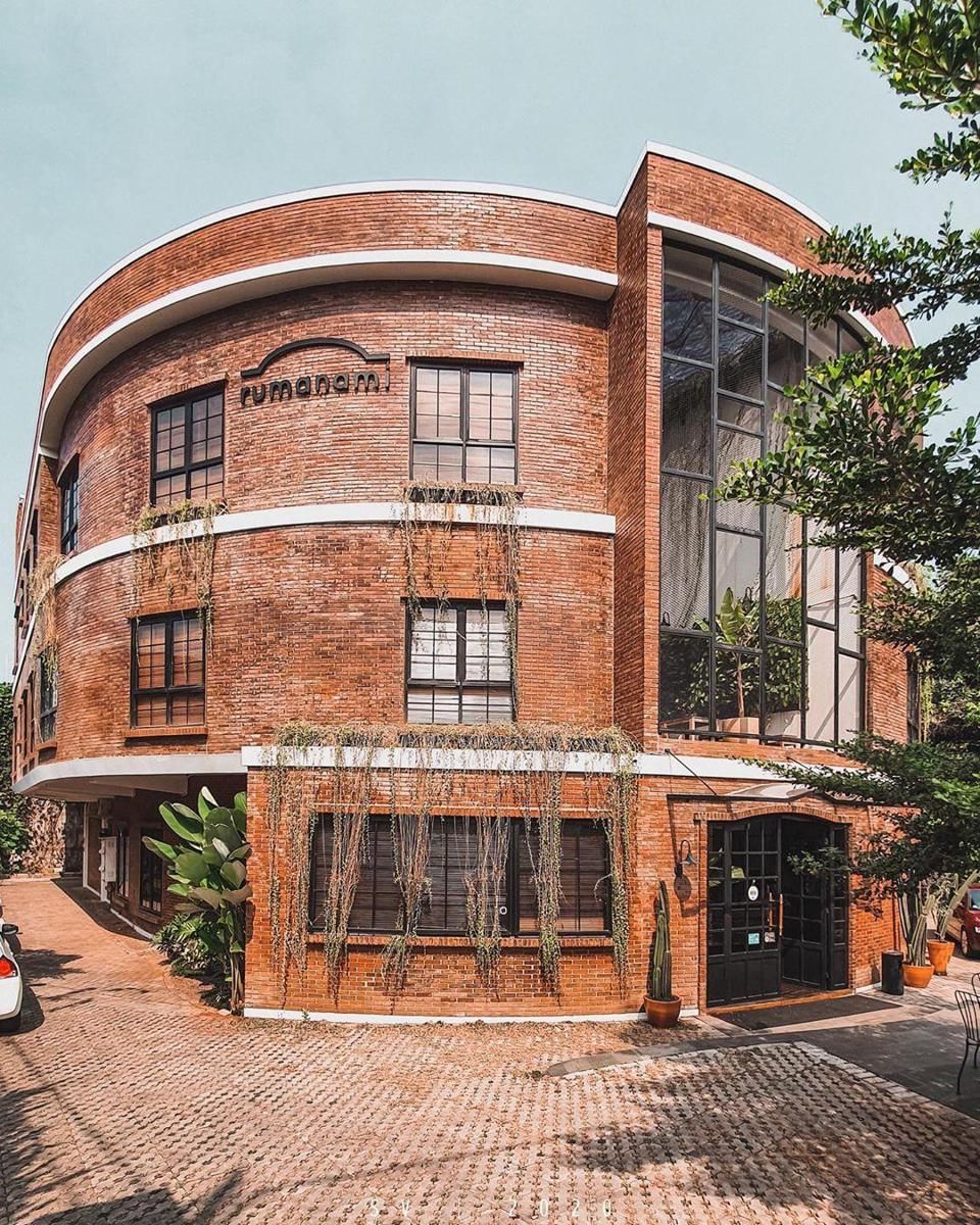 instagram.com/ s__venton