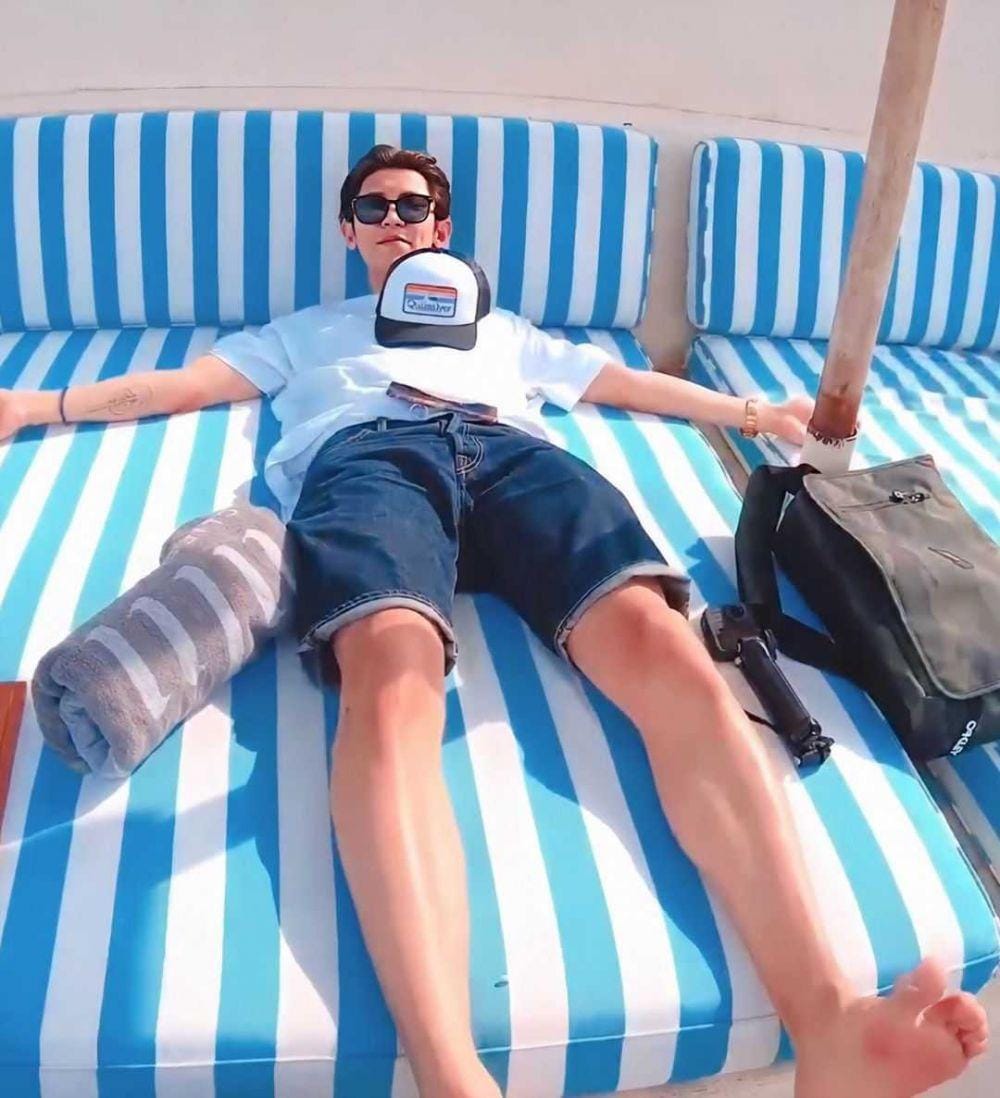 instagram.com/chanyeolgram