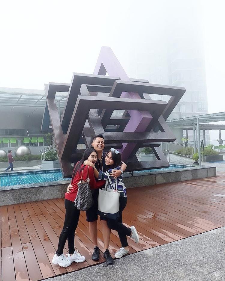 Instagram.com/syifaasyifaaa