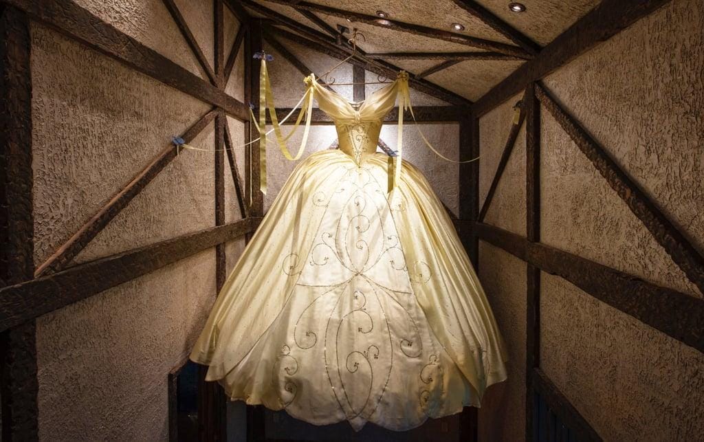 theroxburyexperience.com/