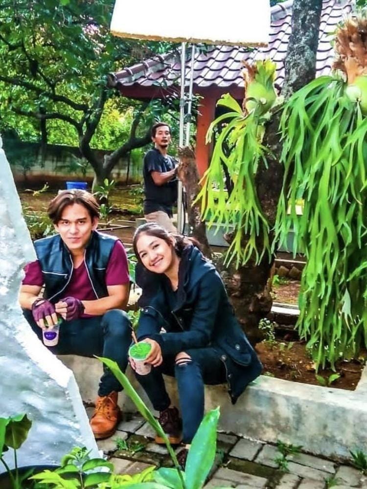 Instagram.com/azofsyifaa