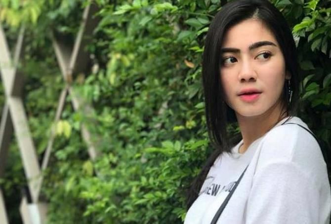 Instagram.com/felicyaangelista_