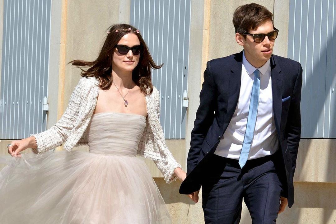 Deretan Artis Hollywood yang Pilih Outfit Kasual di Hari Pernikahannya