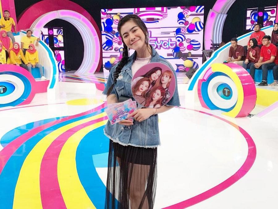 Instagram.com/felicyaangelista_