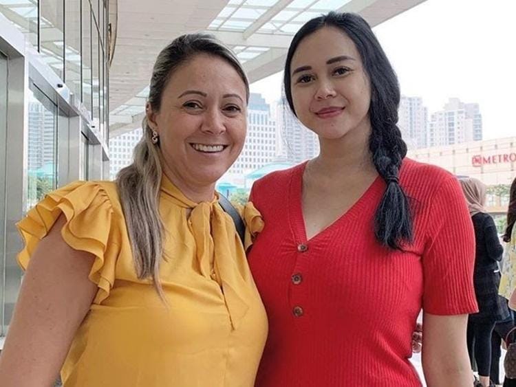 Instagram.com/aurakasih