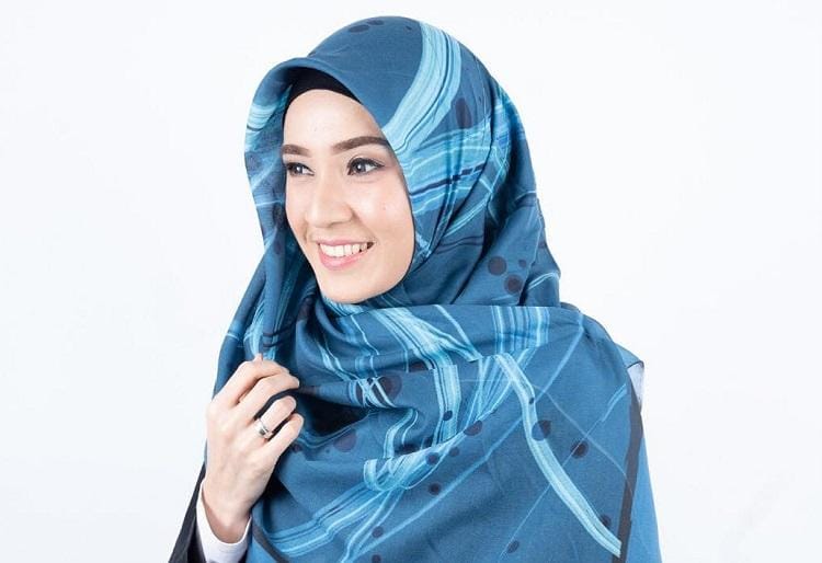 Instagram/dhiniaminarti