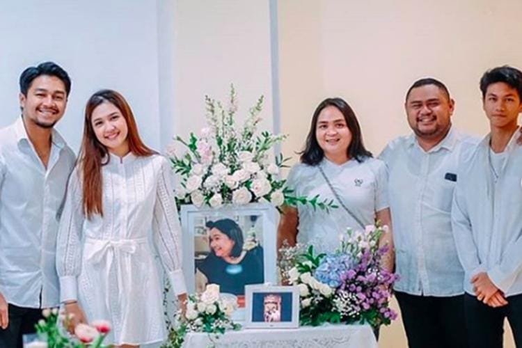 Instagram.com/deva.mikha