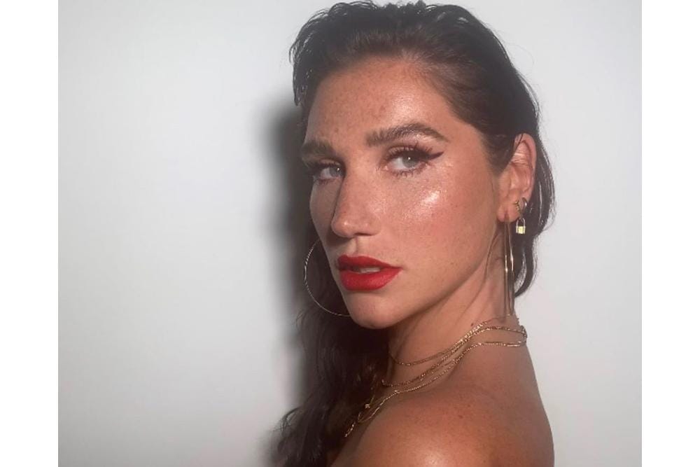 instagram.com/iiswhoiis