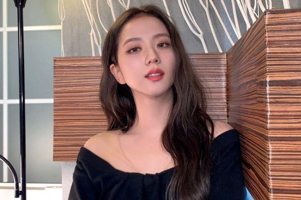 Lebarkan Sayap, Intip 9 Pesona Idol Kpop yang Juga Bermain Drama