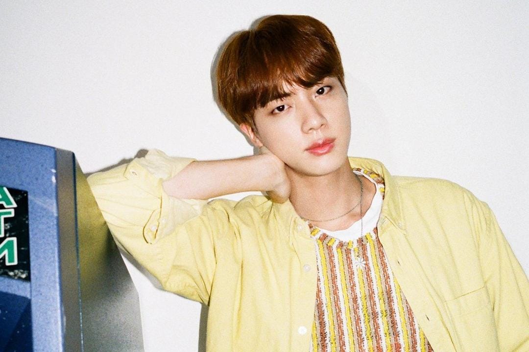 Intip Transformasi Gaya Jin, Member BTS yang Paling Imut