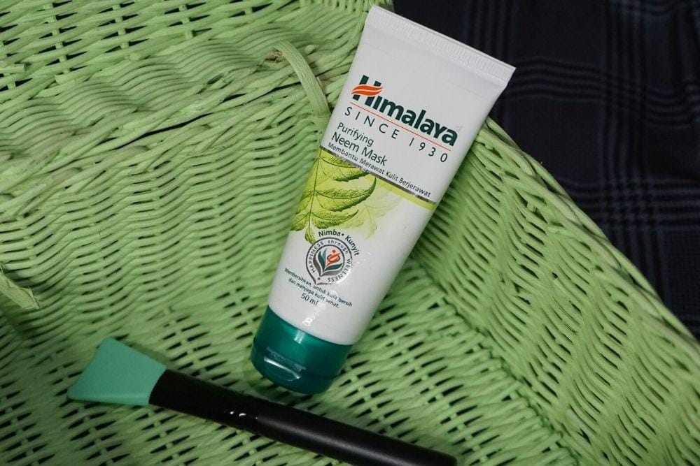 Yuk, Rawat Kulit Berjerawat Menggunakan Masker dari Himalaya!
