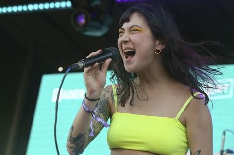 Deretan Penyanyi Cewek Asia yang Punya Karya dan Gaya Nyentrik