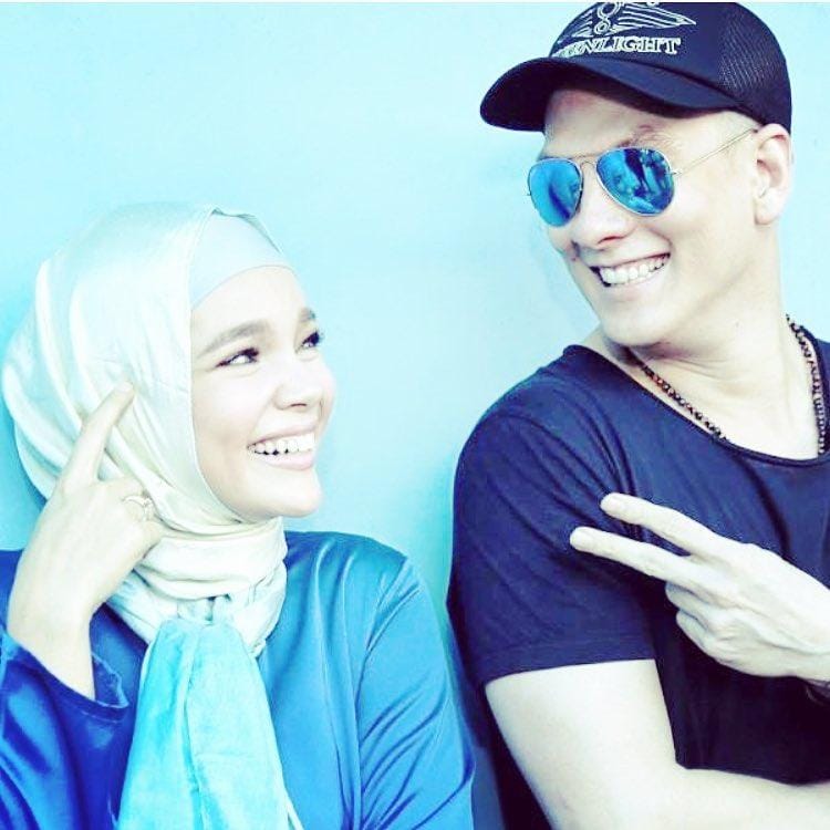 Instagram.com/dewisandra