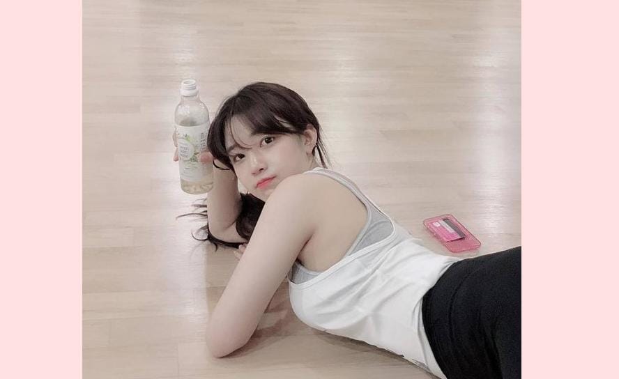 Instagram.com/tahiti_ari