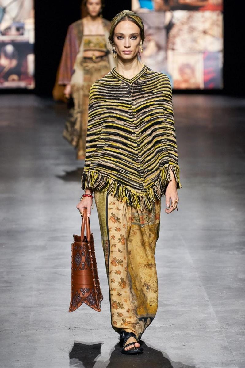 Voguerunway.com