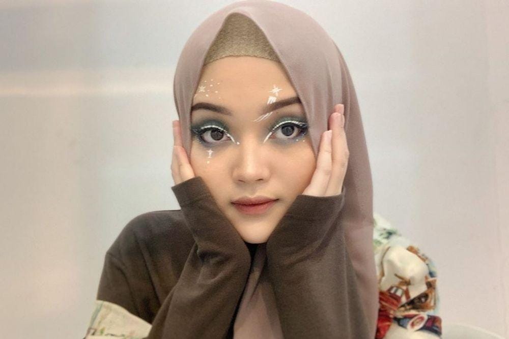 instagram.com/putridelinaa