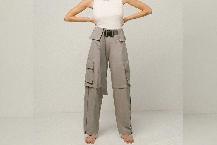 #PopbelaOOTD: Rekomendasi Celana Cargo dari Brand Lokal