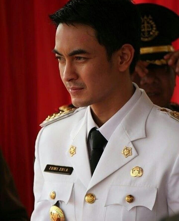 Instagram.com/zumizola.official