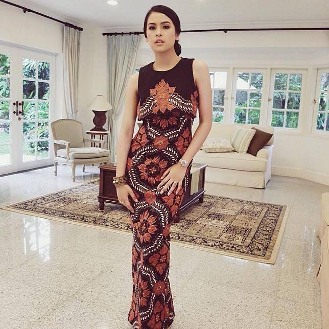 Instagram: @maudyayunda