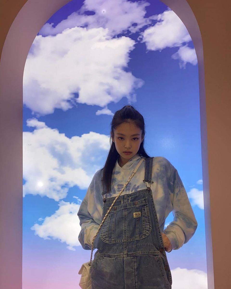 Instagram.com/jennierubyjane