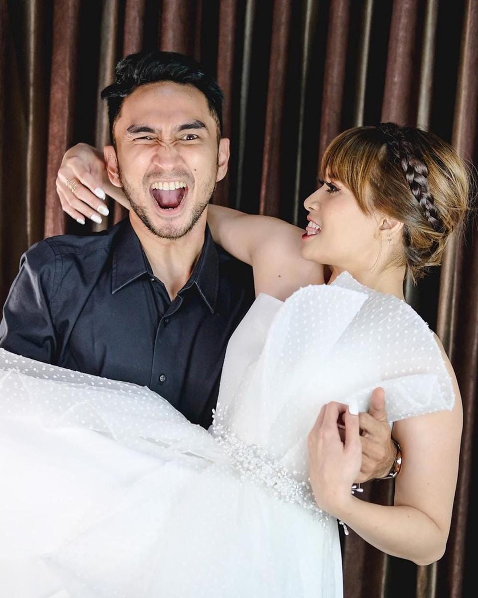 Instagram.com/amecaris