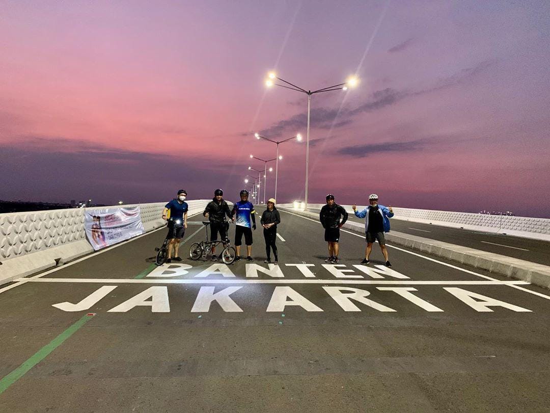 instagram.com/ johannes_fam_n_samoyed