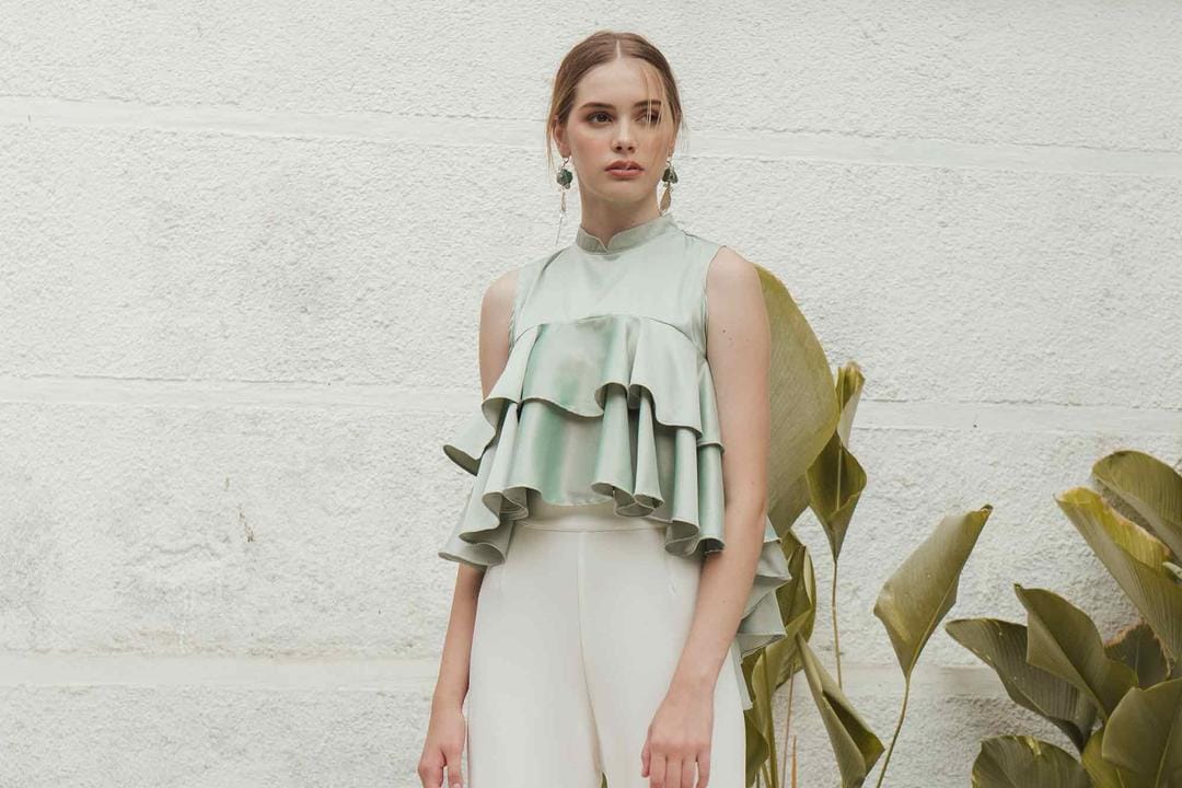 #PopbelaOOTD: Tampil Elegan Pakai Baju Satin dari Brand Lokal