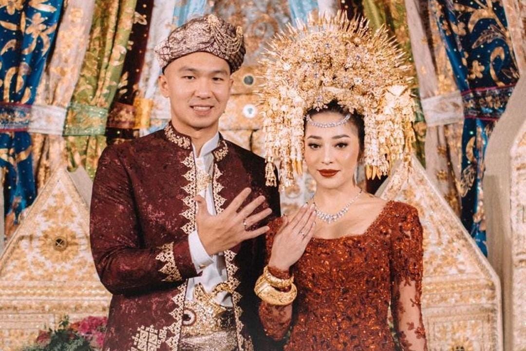 Mengusung Adat Minang, Ini Detail Kebaya Akad Nikah Nikita Willy
