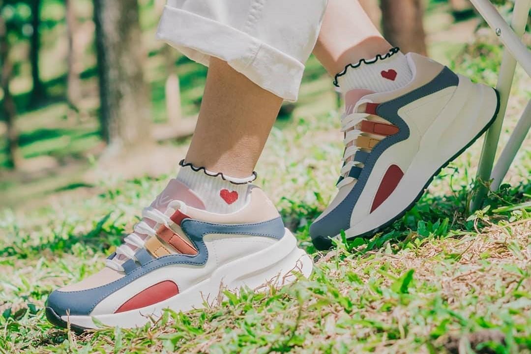 7 Brand Sneakers Buatan Lokal Paling Trendi di Indonesia