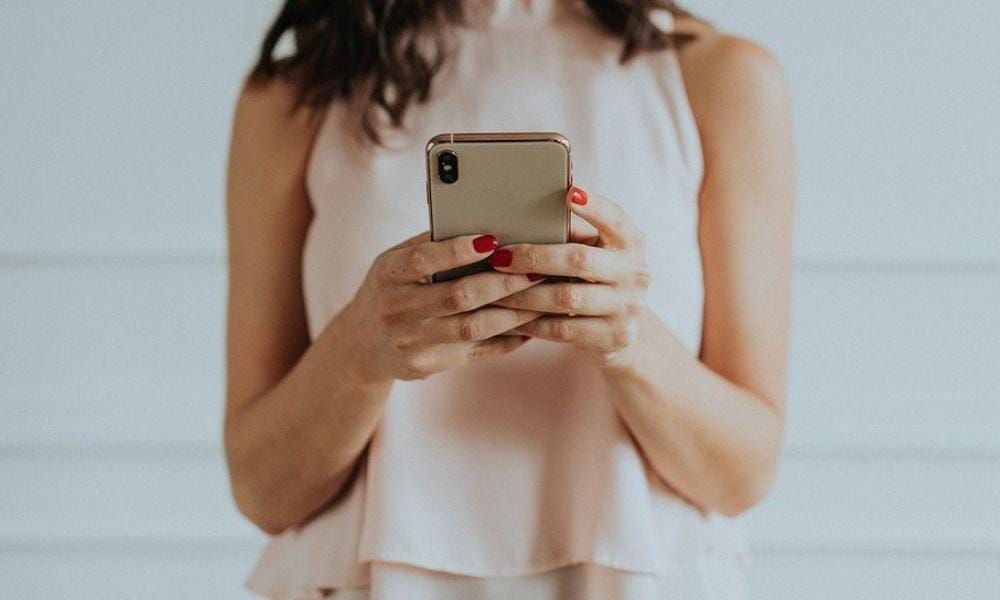 Pinterest.com/Byrawpixel