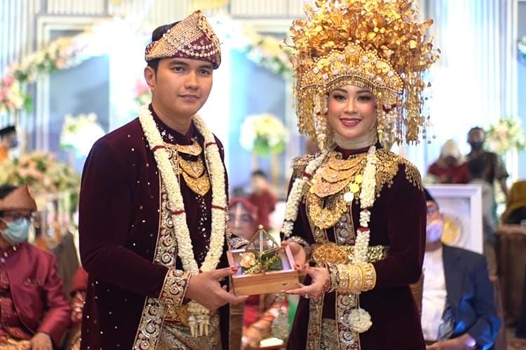 Youtube.com/alditaher tv