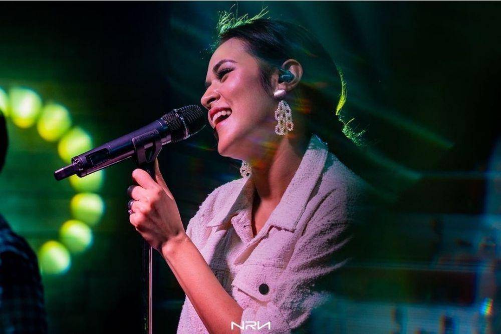 instagram.com/raisa6690
