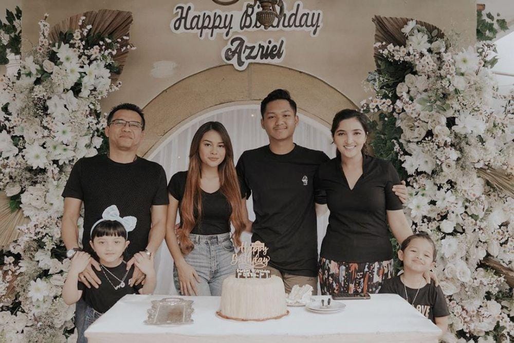 Instagram.com/azriel_hermansyah