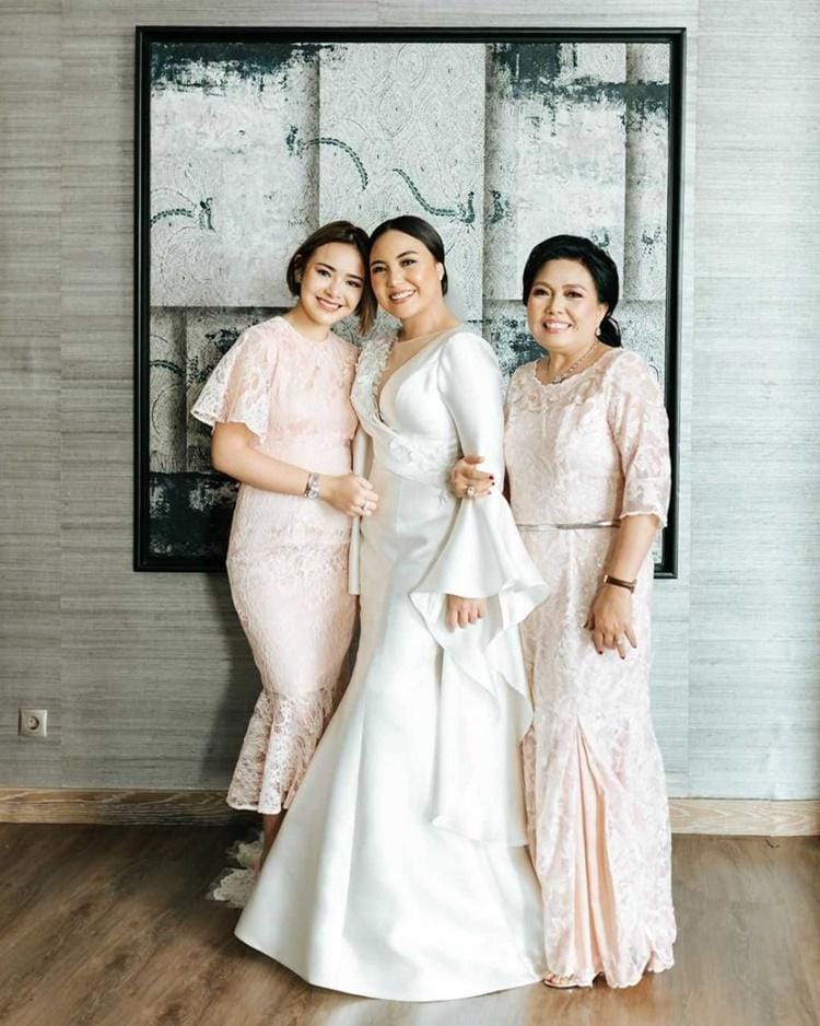 Instagram.com/amandamanopo