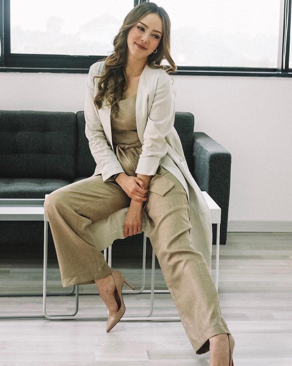 Instagram.com/cathysharon