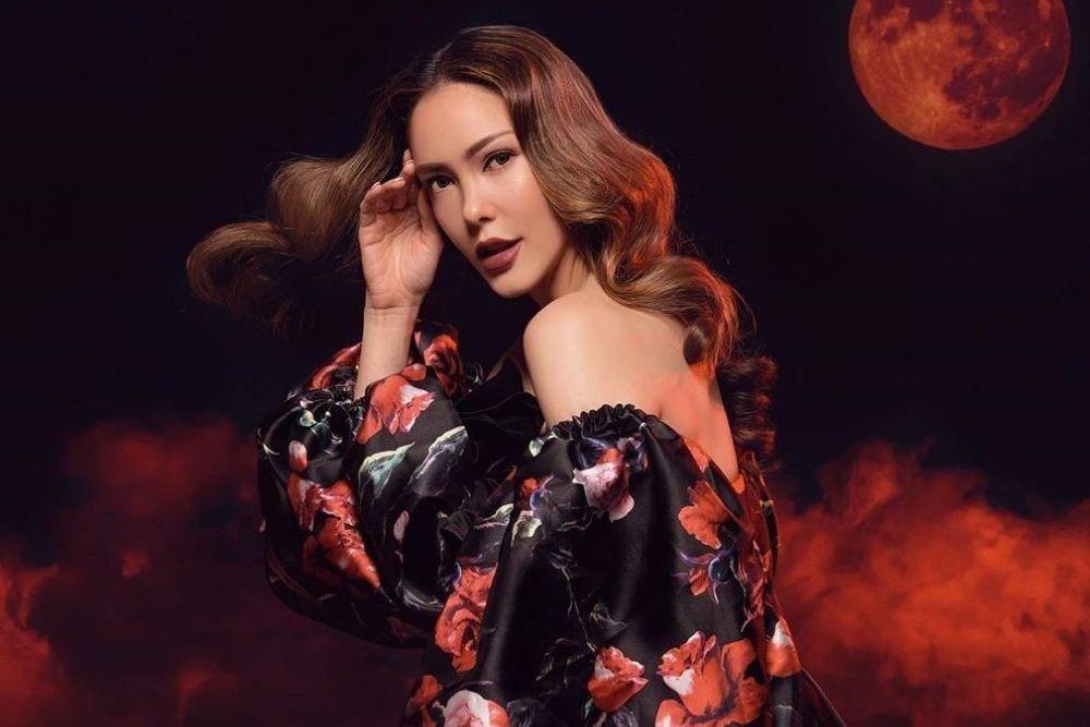 instagram.com/cathysharon