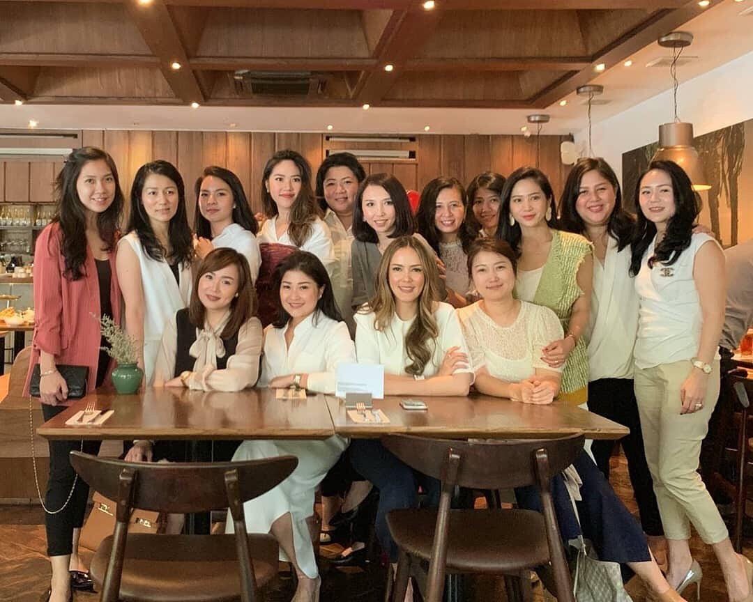 instagram.com/cathysharon/