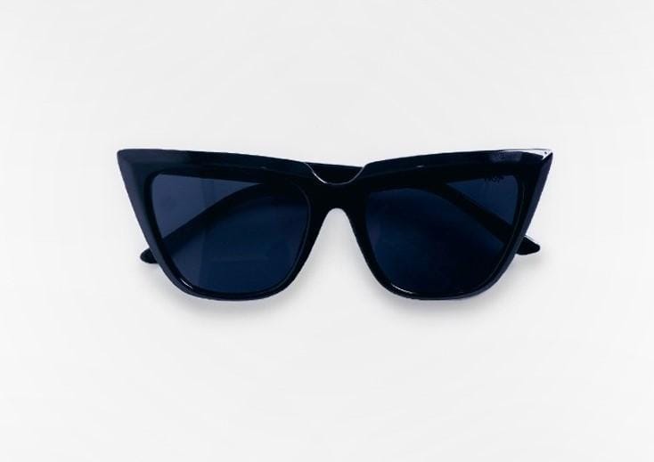 Hsfeyewear.com