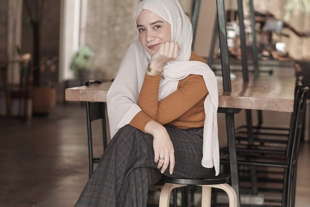 Intip Gaya Putri Anne, Istri Arya Saloka 'Ikatan Cinta'
