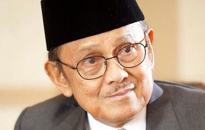 Instagram.com/therealmomogeisha