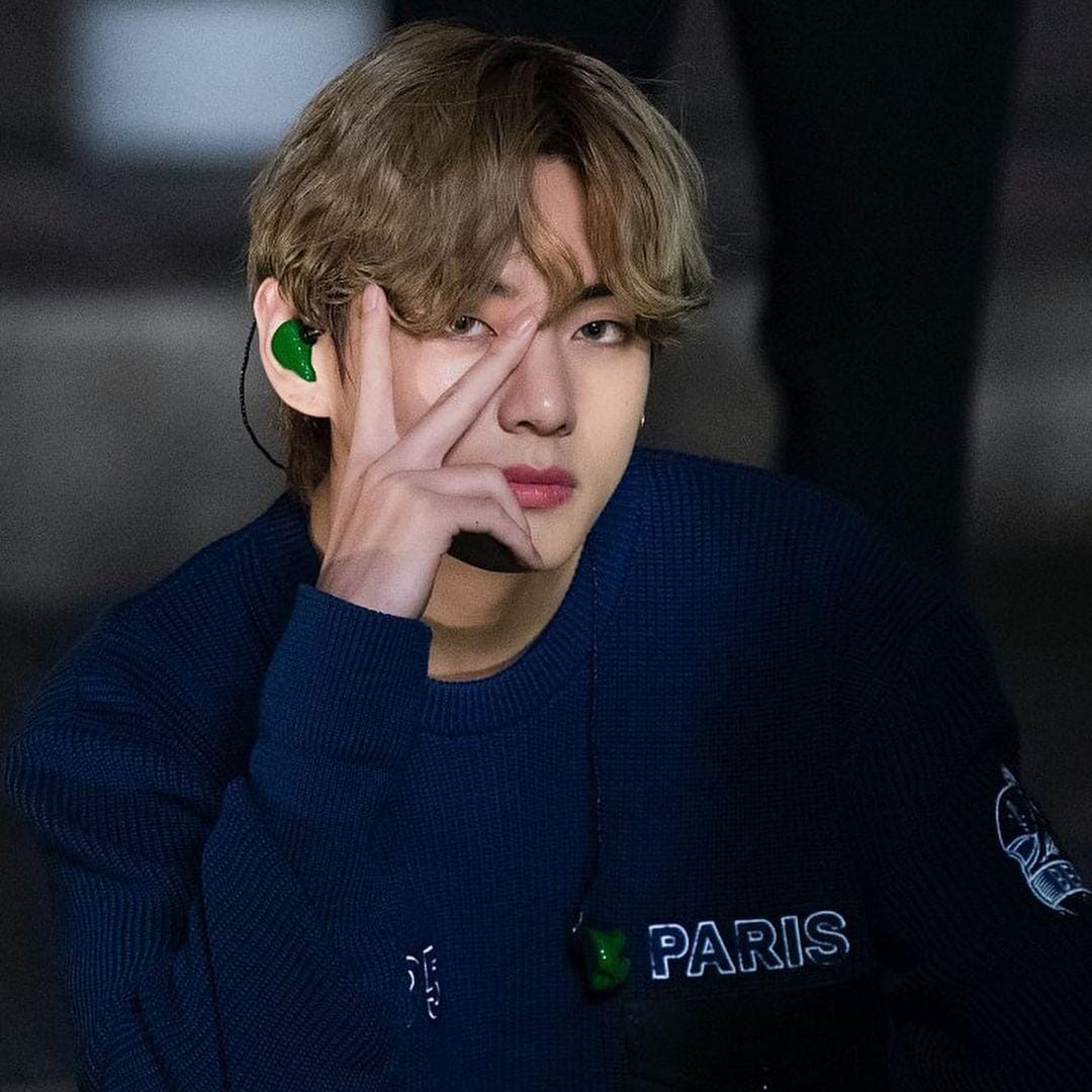 instagram.com/bts_v