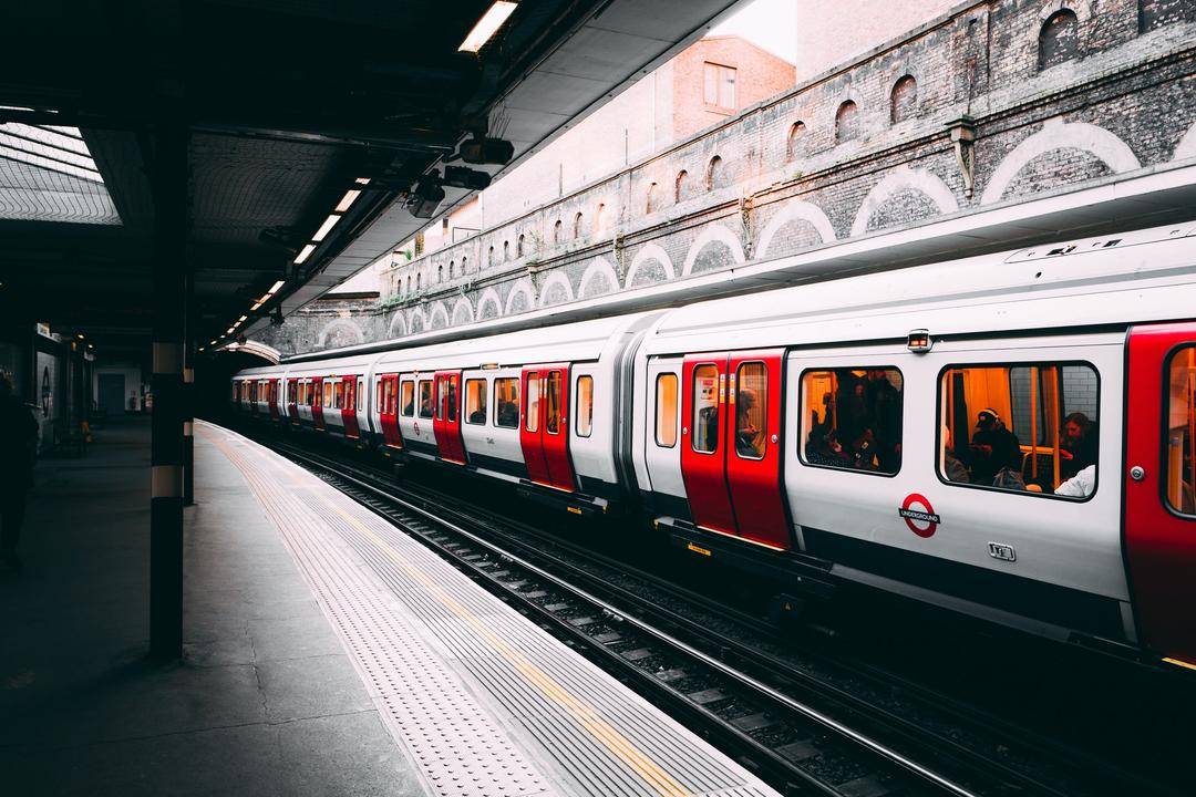 Unsplash.com/Tomas Anton Esco