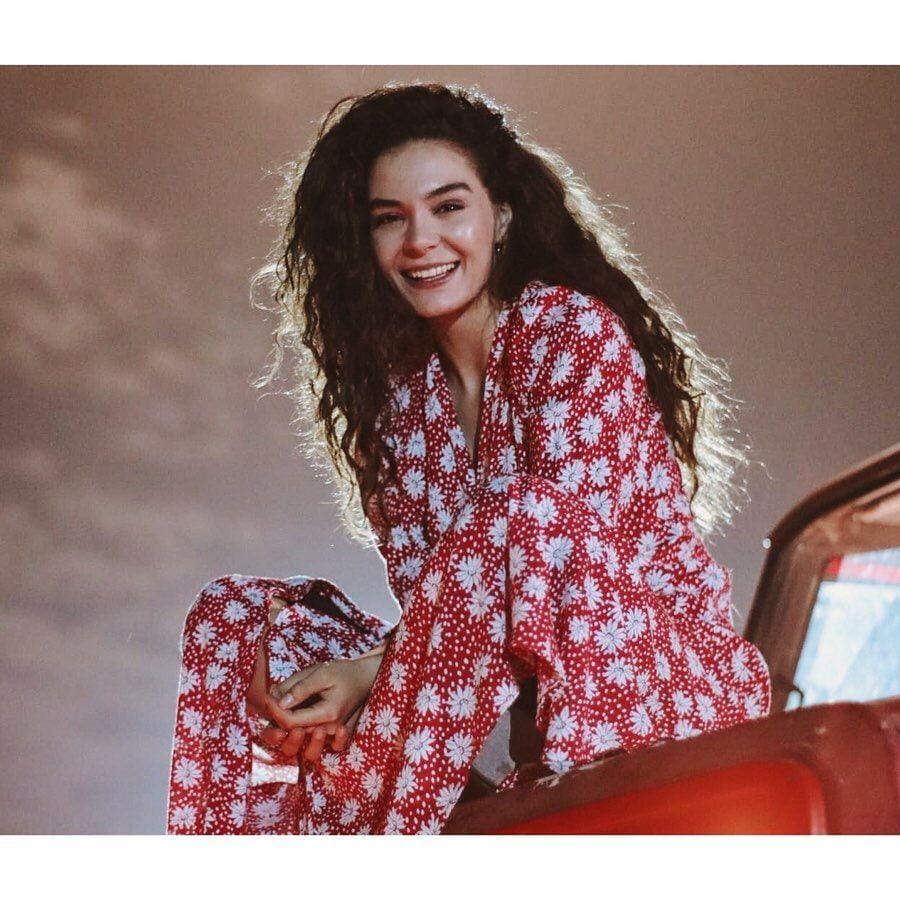 Instagram.com/rebrusahin