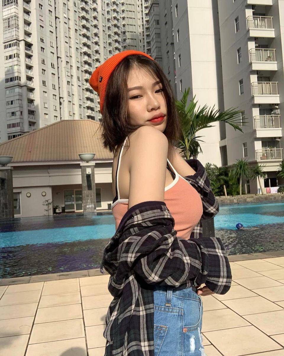instagram.com/veyrubyjane