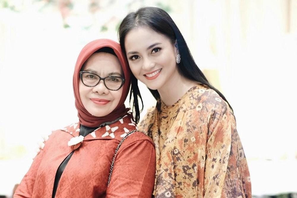 Instagram.com/ririnekawati