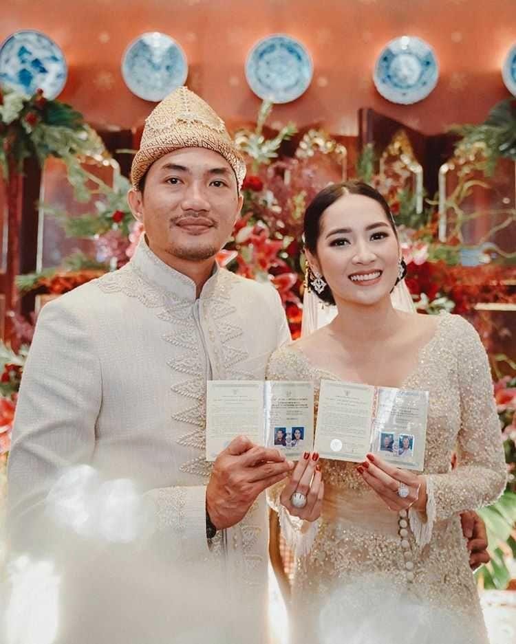 Instagram.com/nikenanjanii