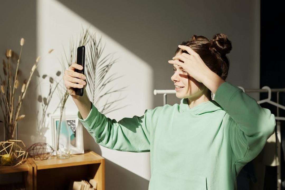 Pexels/Julia M Cameron